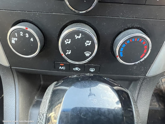 2006 Holden Captiva Heater Ac Controls