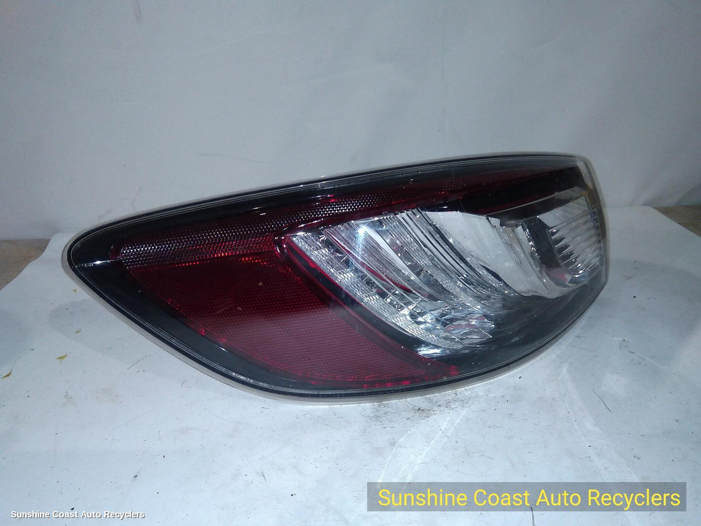 2009 Mazda 3 Left Taillight