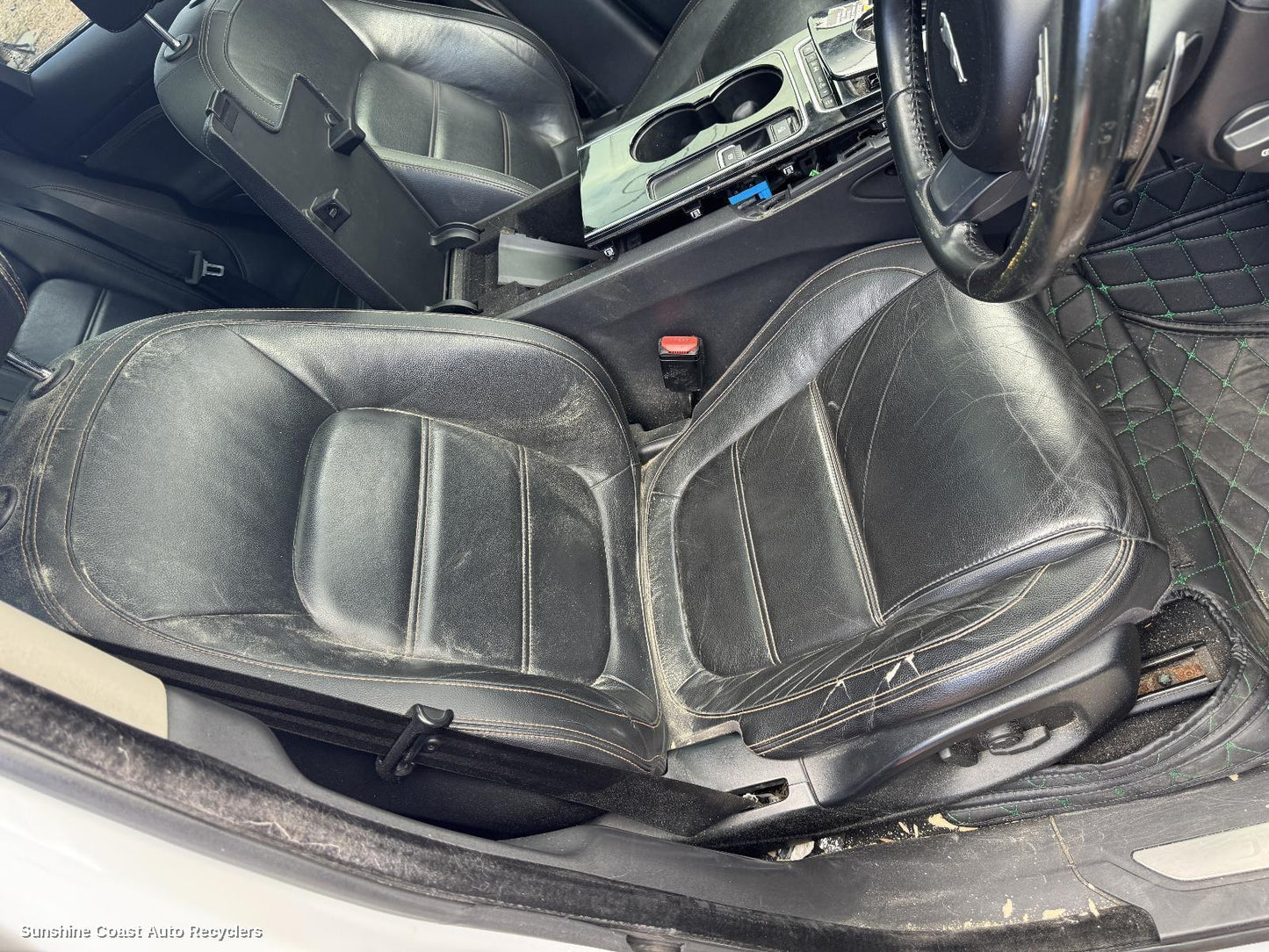 2016 Jaguar F Pace Front Seat