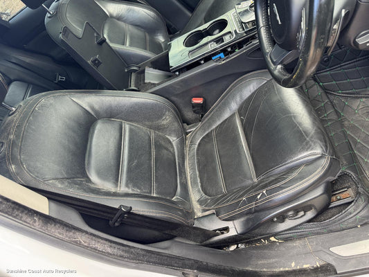 2016 Jaguar F Pace Front Seat