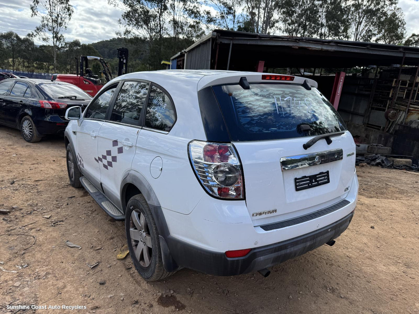 2012 Holden Captiva Grille