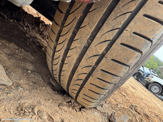 2013 Kia Cerato Tyre