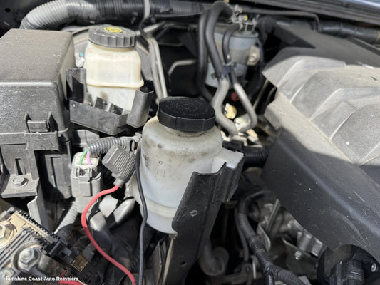 2012 Nissan Pathfinder P S Reservoir