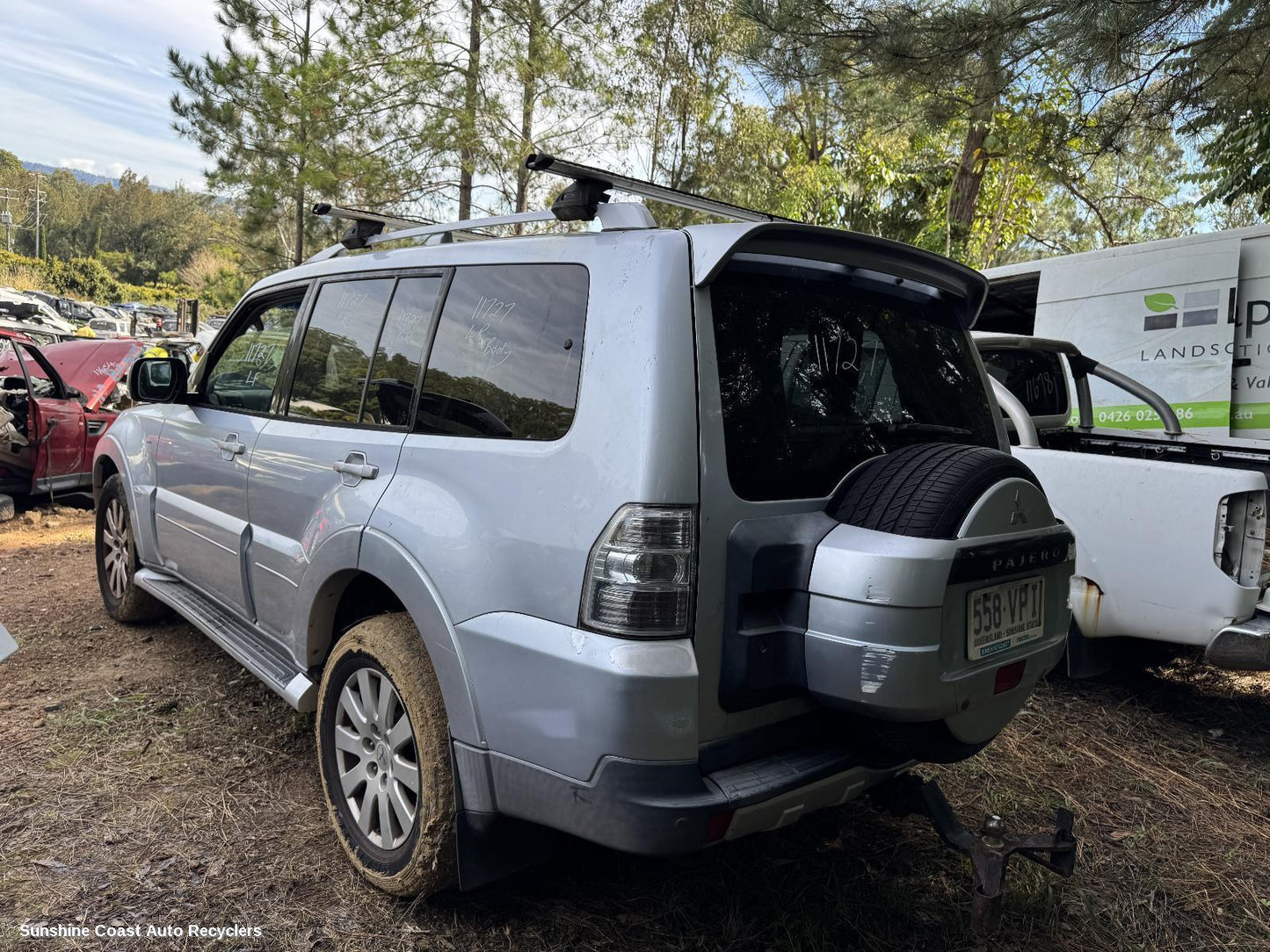 2007 Mitsubishi Pajero Right Guard Liner