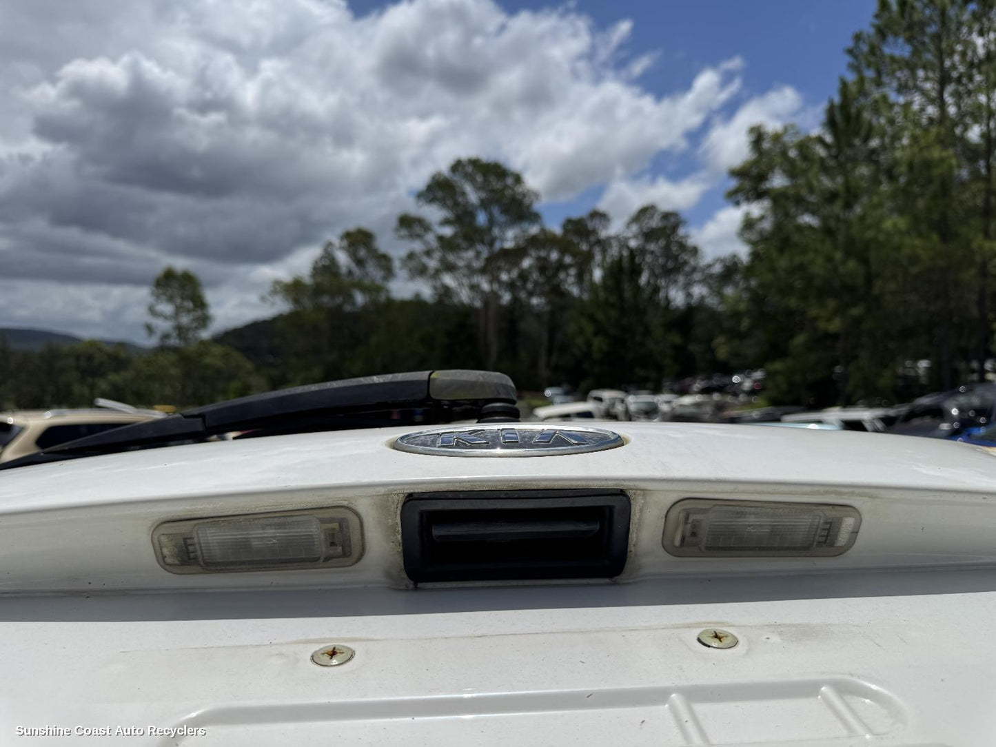 2007 Kia Rio Tailgate Handle