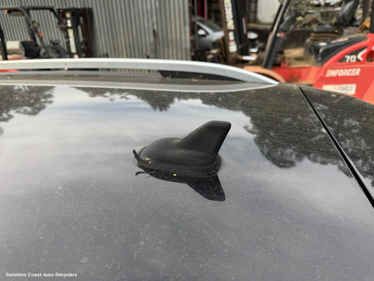 2016 Volkswagen Touareg Antenna