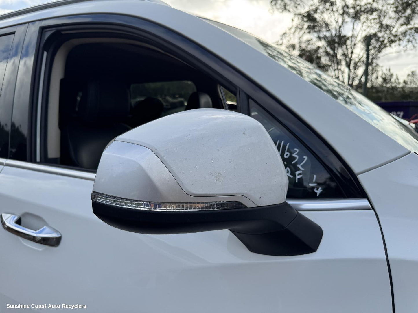 2022 Ldv D90 Right Door Mirror