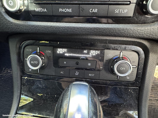 2012 Volkswagen Touareg Heater Ac Controls
