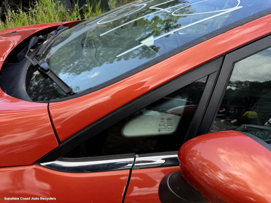 2012 Ford Fiesta Left Front 1 4 Door Glass
