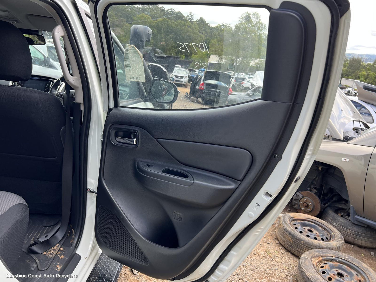 2021 Mitsubishi Triton Right Rear Wnd Reg Motor