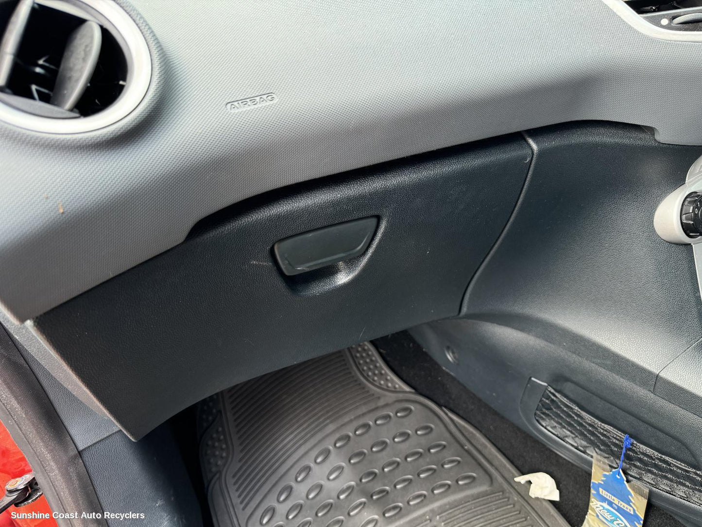 2012 Ford Fiesta Glove Box