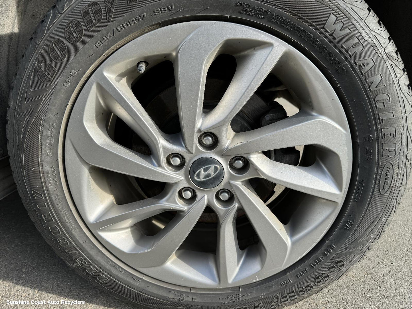 2016 Hyundai Tucson Rear Garnish