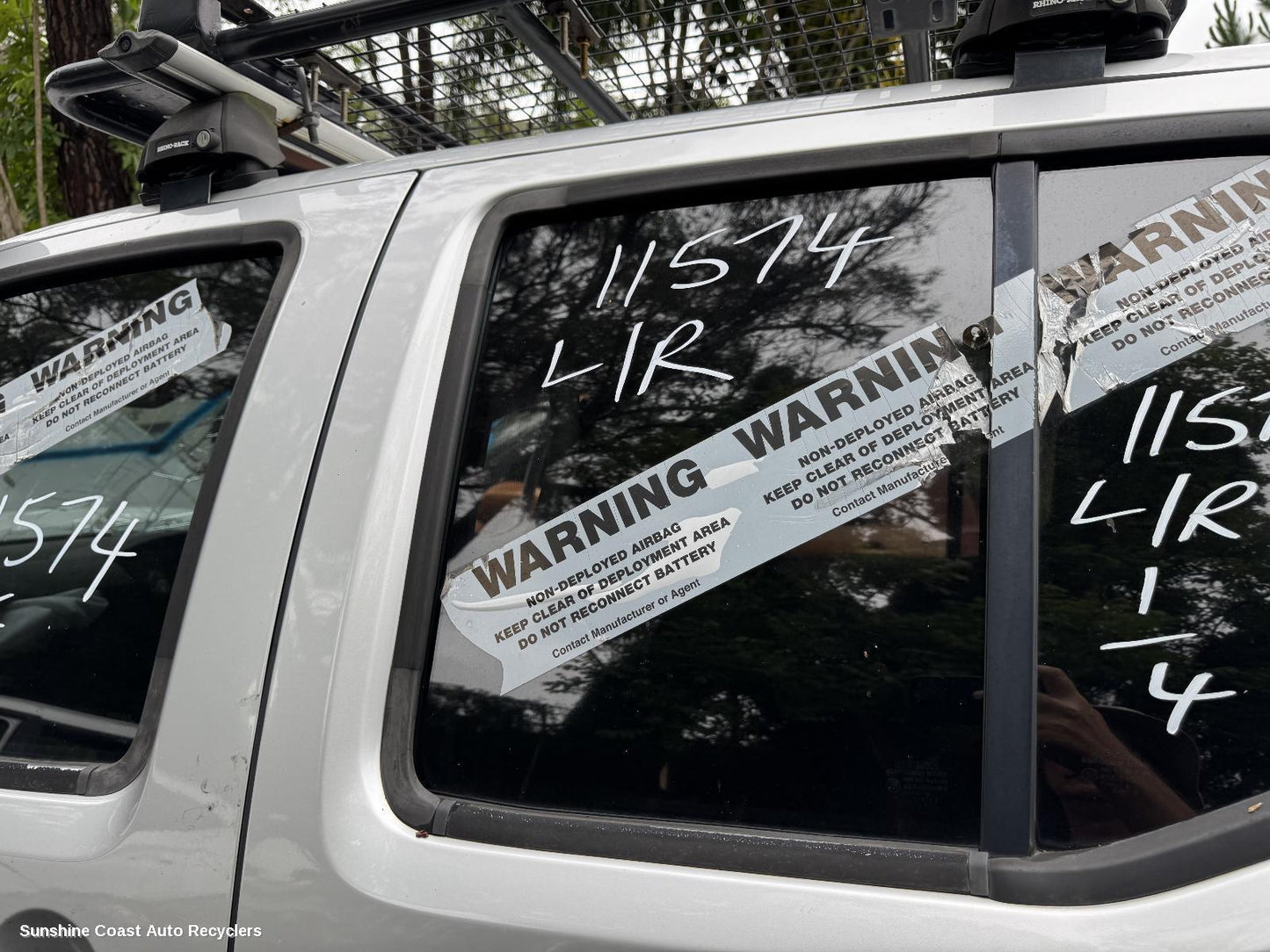 2013 Nissan Navara Left Rear Door Window
