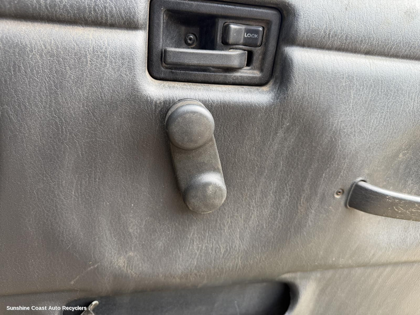 2003 Jeep Wrangler Winder Handle