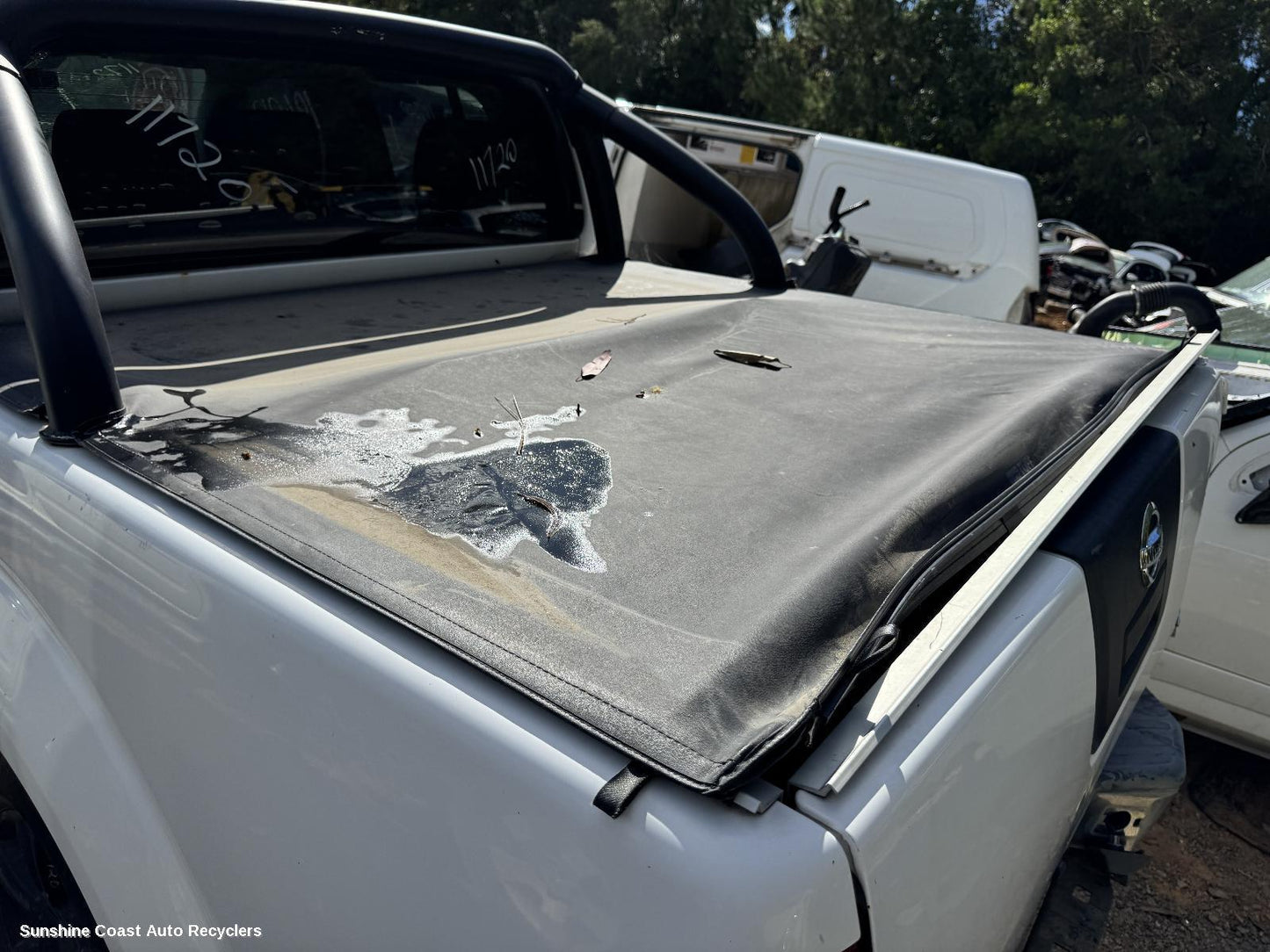 2010 Nissan Navara Tonneau Cover