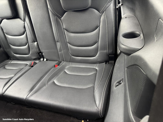 2022 Ldv D90 3rd Seat