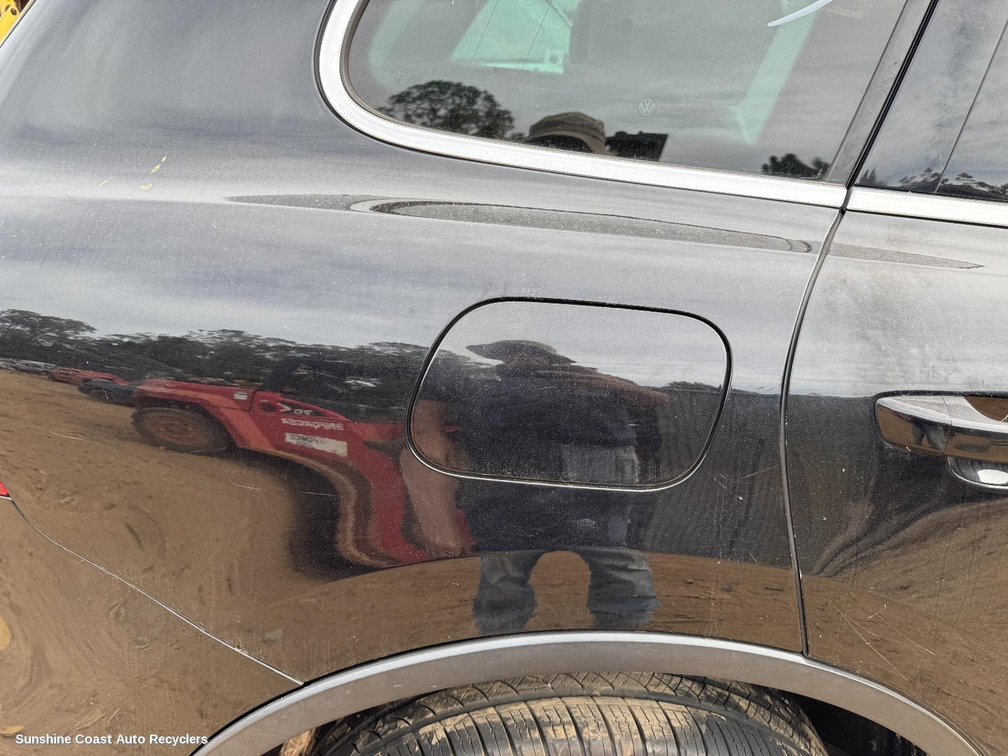 2016 Volkswagen Touareg Fuel Door   Filler