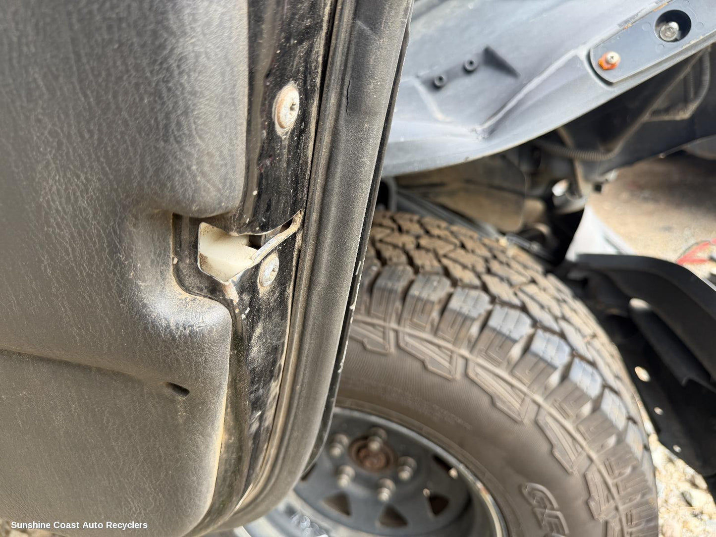 2003 Jeep Wrangler Door Boot Gate Lock