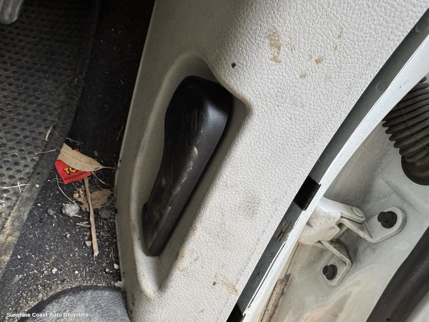 2016 Ldv G10 Bonnet Release