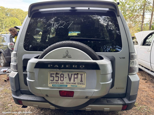 2007 Mitsubishi Pajero Wheel Cover Hub Cap