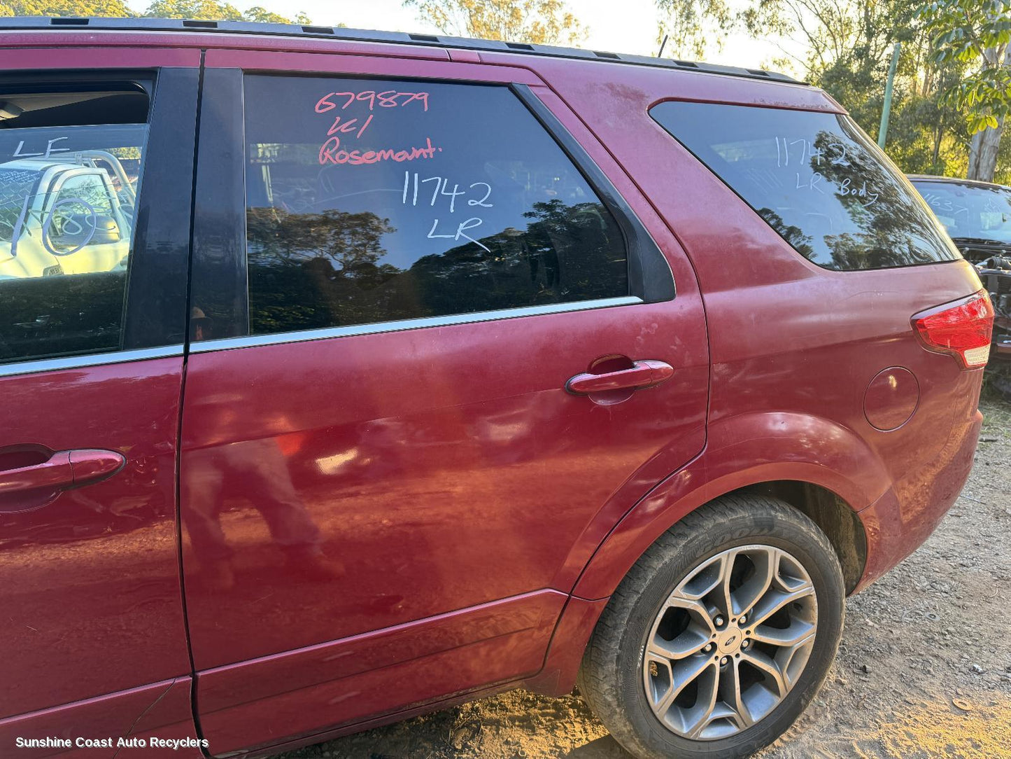 2011 Ford Territory Left Rear Door Window