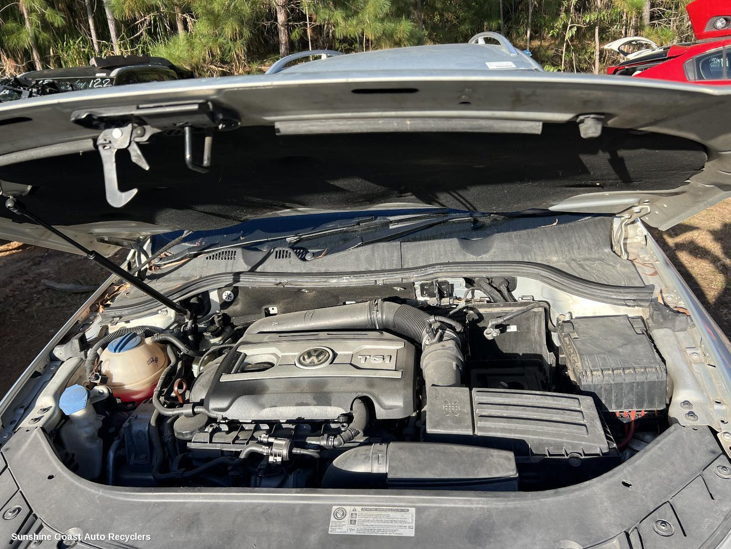 2010 Volkswagen Passat Headrest