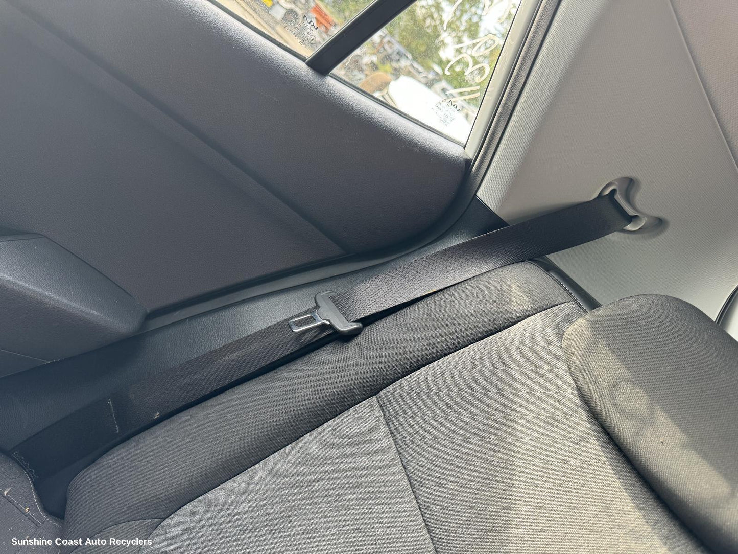 2022 Kia Stonic Seatbelt Stalk