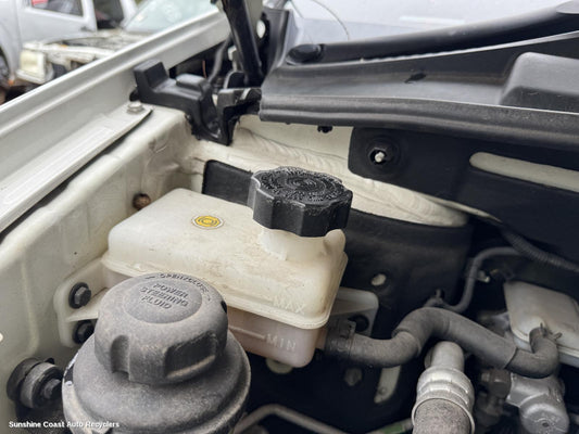 2012 Kia Carnival/grand Carnival Master Cylinder