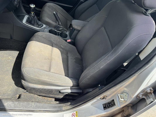 2013 Toyota Corolla Front Seat