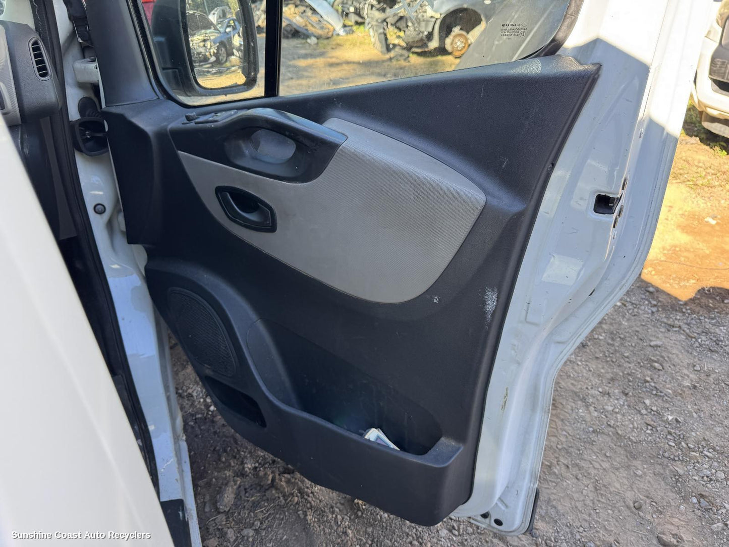2016 Renault Trafic Door Handle