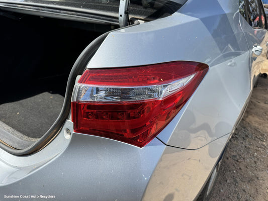 2013 Toyota Corolla Right Taillight