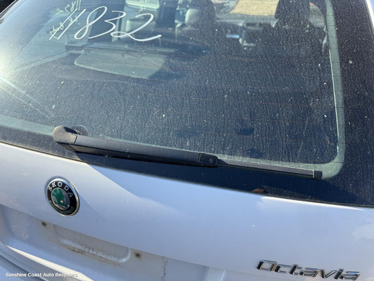 2011 Skoda Octavia Wiper Arm