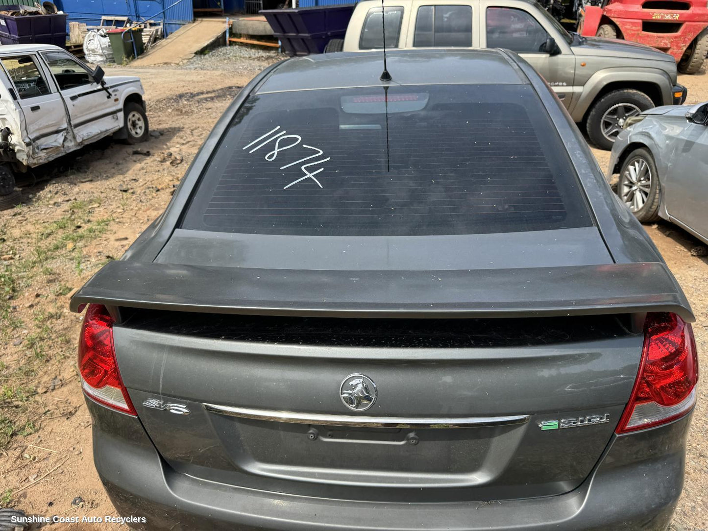 2011 Holden Commodore Antenna