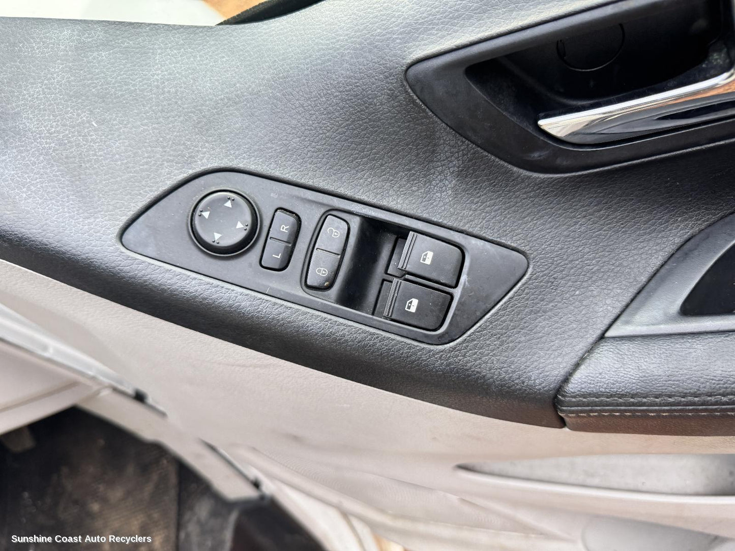 2016 Ldv G10 Pwr Dr Wind Switch