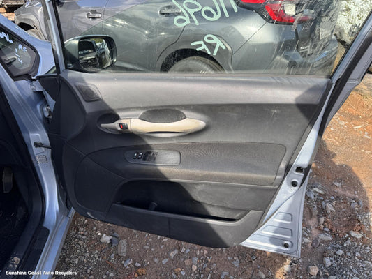 2007 Toyota Corolla Door Trim