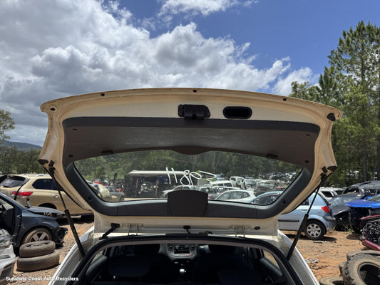 2007 Kia Rio Hatch Strut