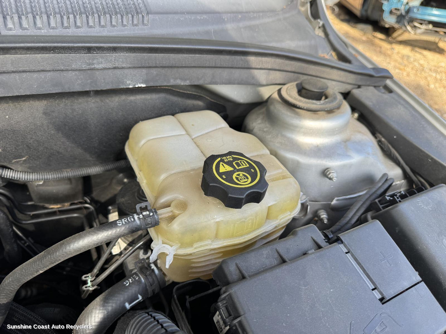 2015 Holden Cruze Overflow Bottle
