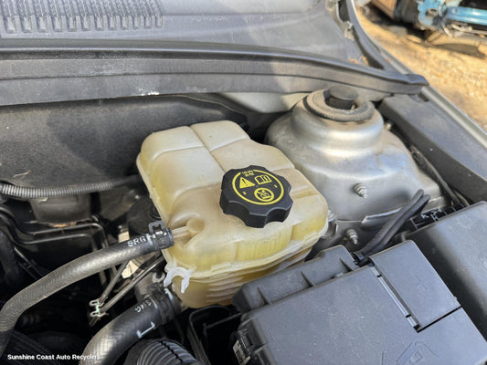 2015 Holden Cruze Overflow Bottle