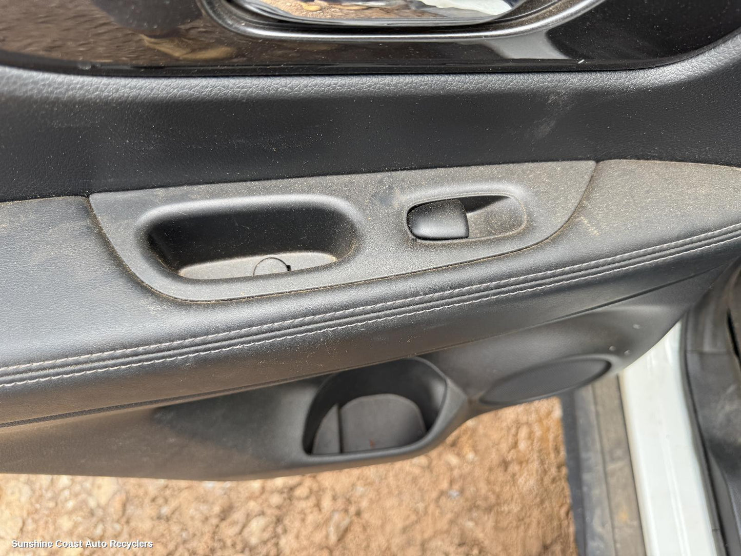 2022 Nissan Xtrail Pwr Dr Wind Switch