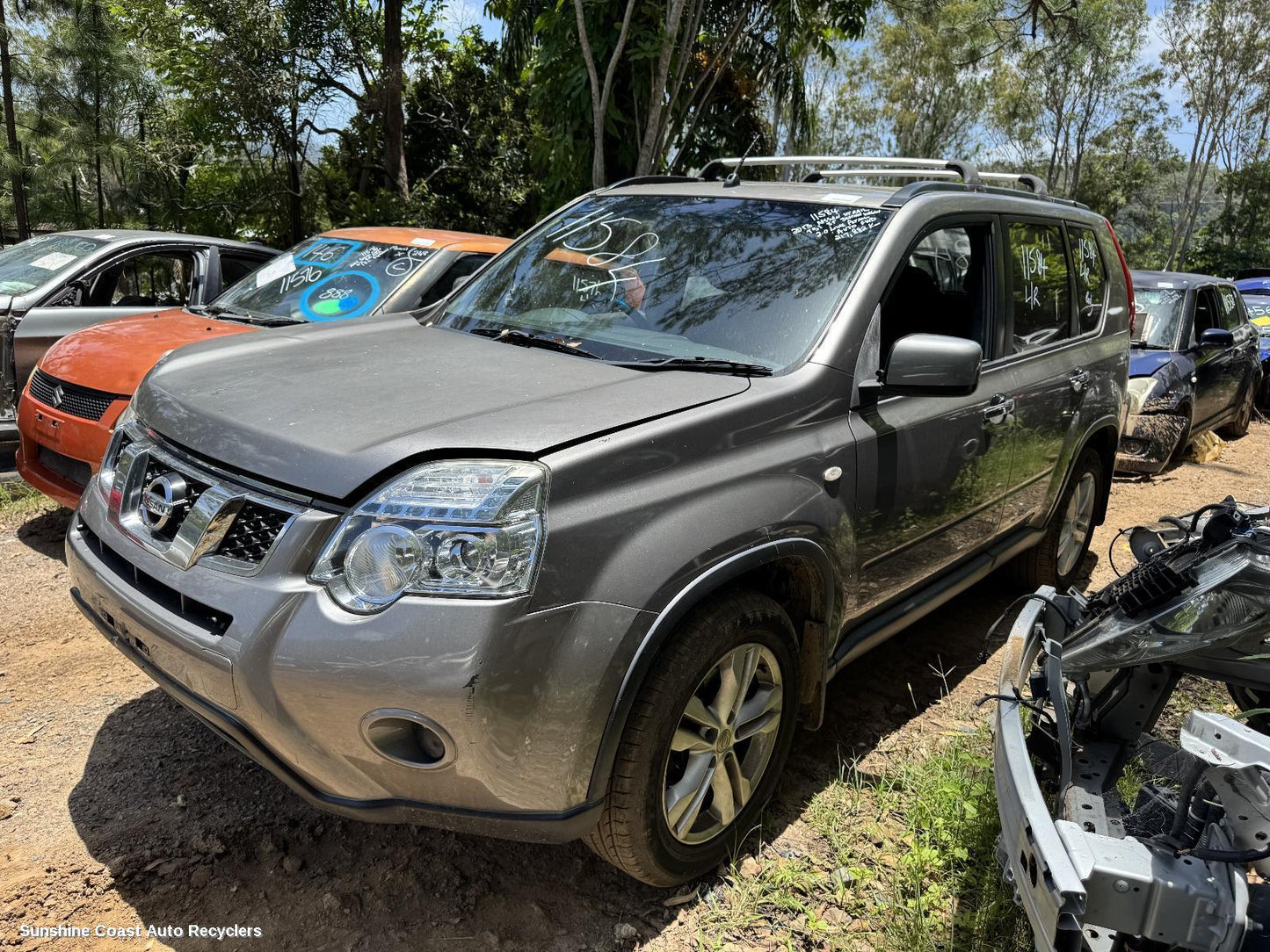 2013 Nissan Xtrail Left Guard