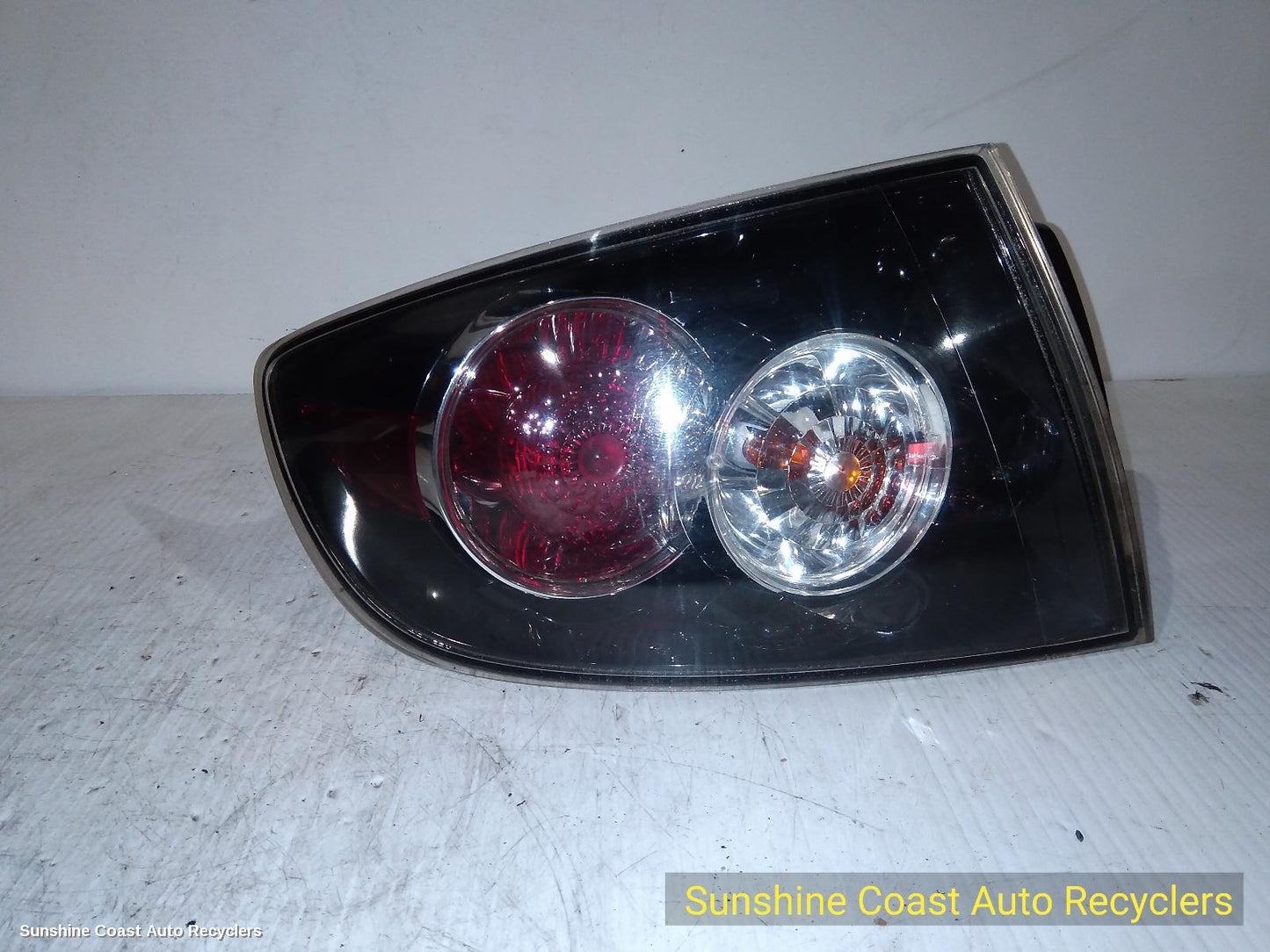 2008 Mazda 3 Left Taillight