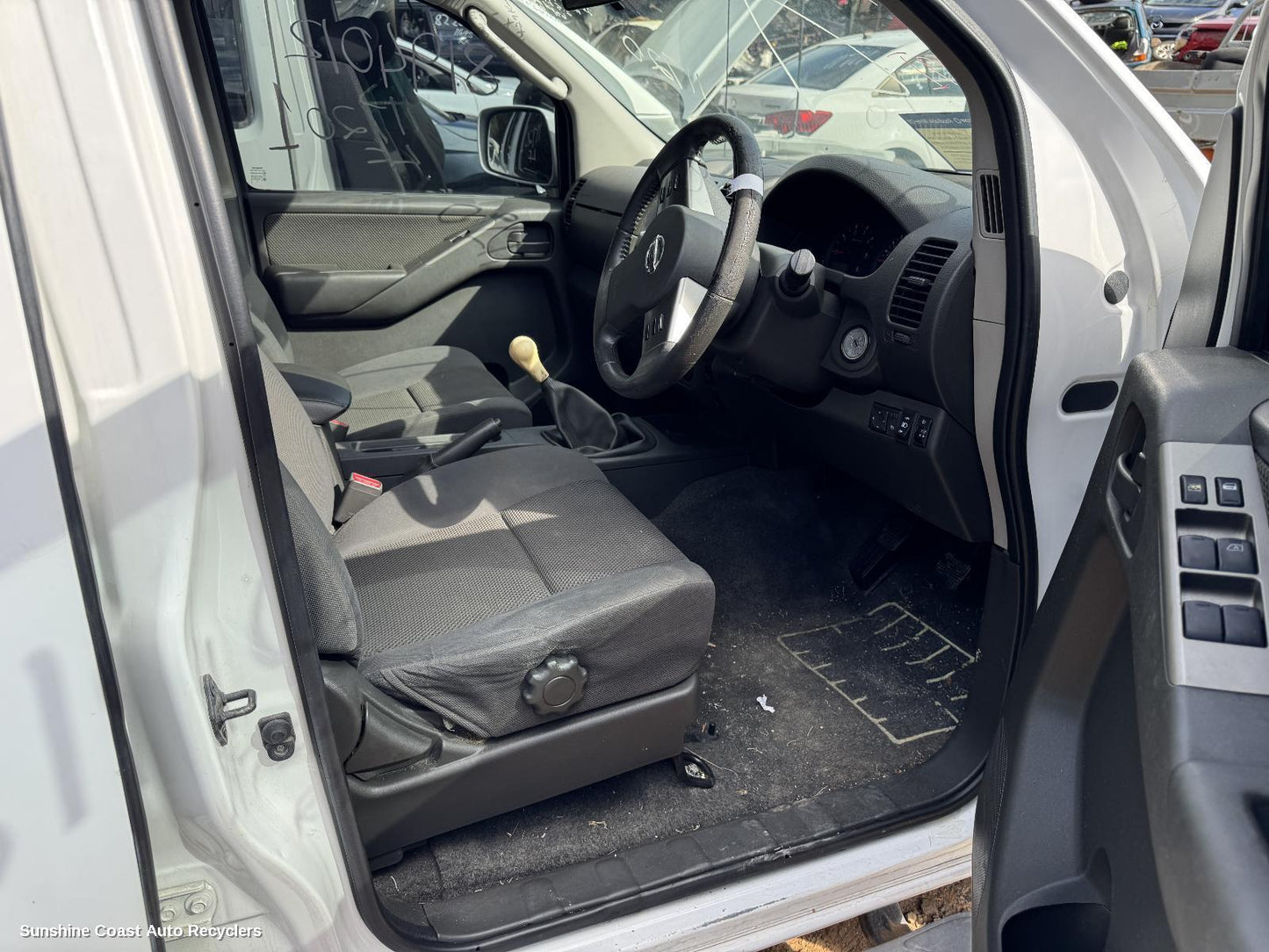 2010 Nissan Navara Right Door Mirror