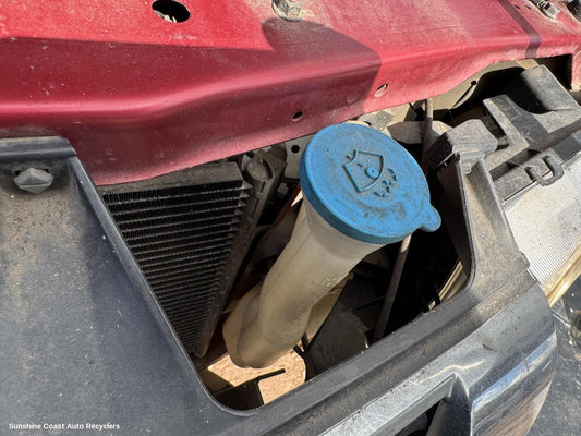 2003 Nissan Navara Washer Bottle