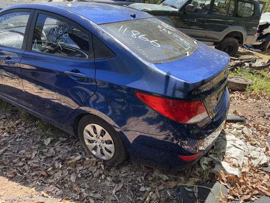 2015 Hyundai Accent Left Taillight