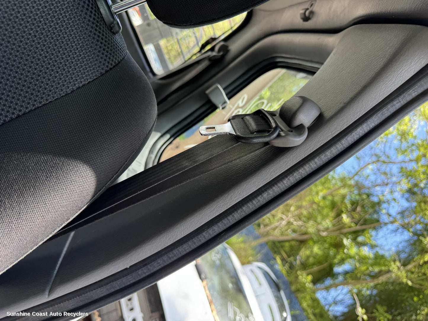 2009 Mazda Bt50 Seatbelt Stalk