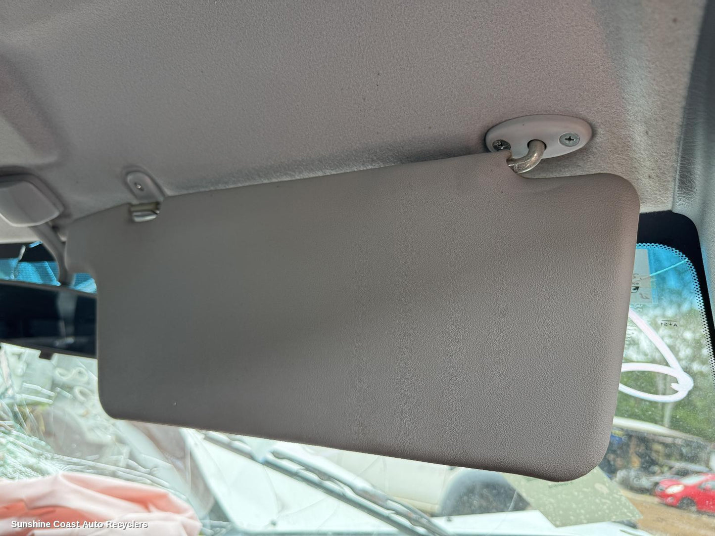 2011 Ford Ranger Sunvisor