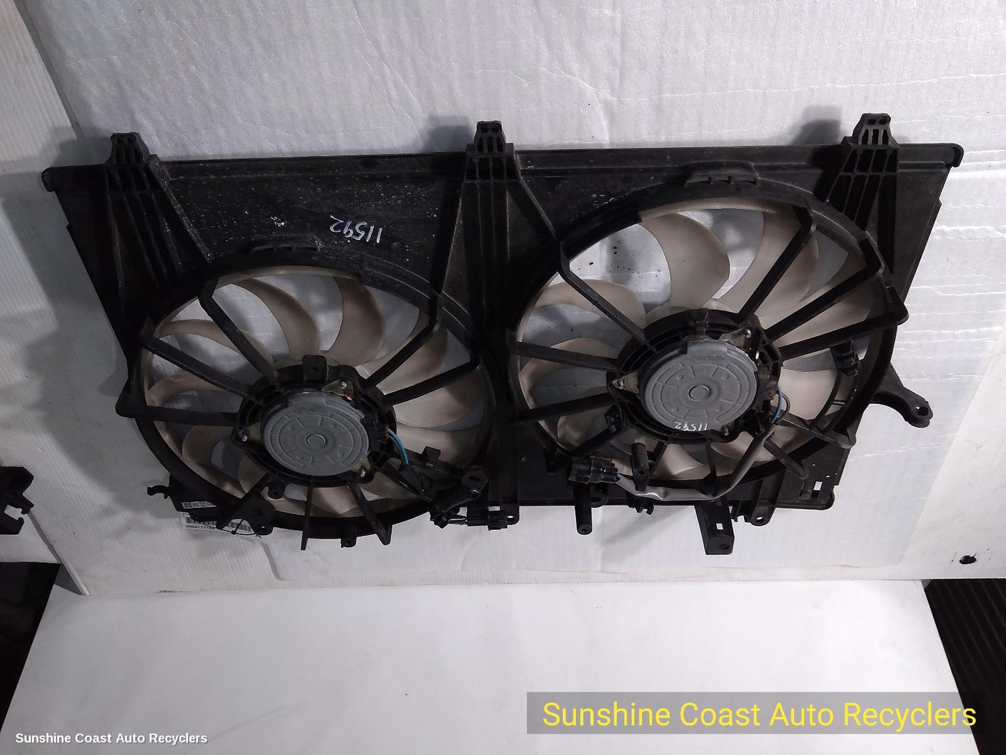 2013 Mitsubishi Outlander Fan