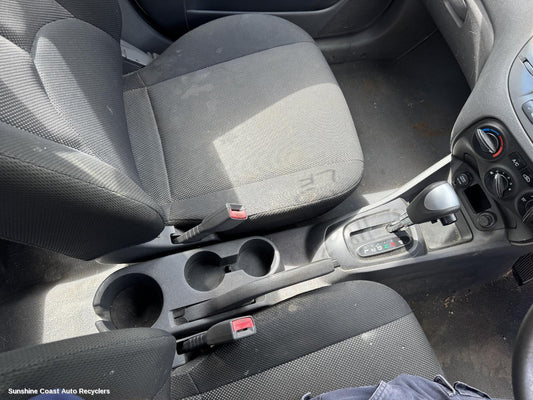 2007 Kia Rio Gear Stick Shifter