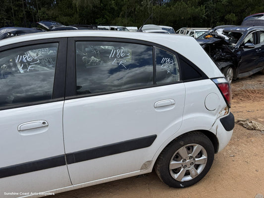 2007 Kia Rio Left Rear Door Window