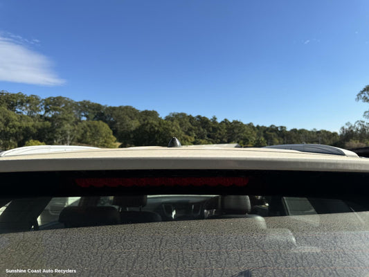 2015 Hyundai Tucson High Level Stoplight